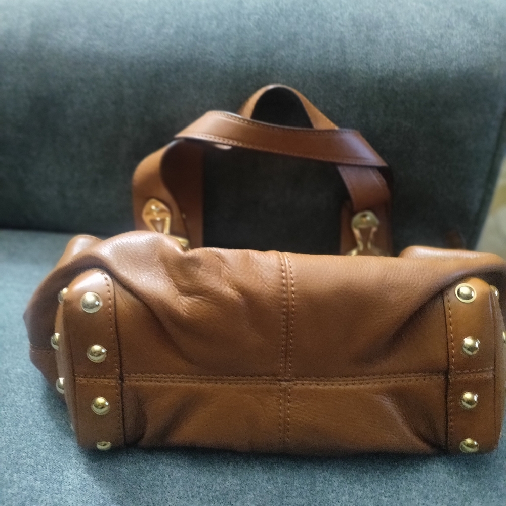 Michael Kors Joplin Brown Leather Shoulder - Picture 4 of 4